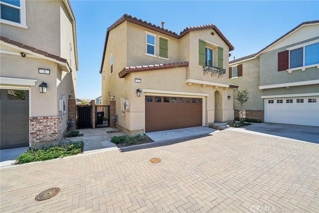 Fontana, California, 92336, United States, 3 Bedrooms Bedrooms, ,3 BathroomsBathrooms,Residential,For Sale,1828389
