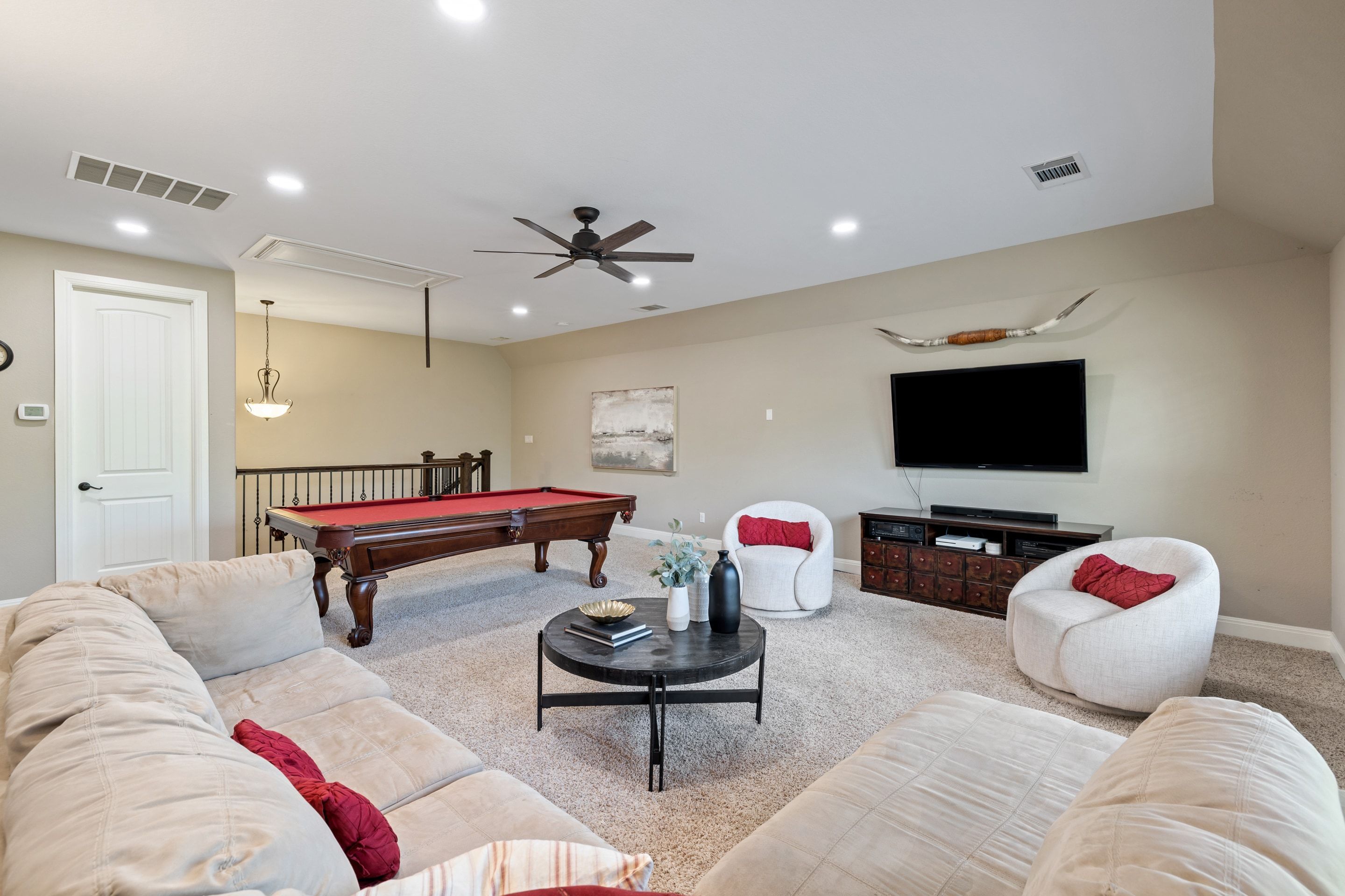  Refined Rocky Creek Living with Private Backyard Oasis - 物件實景