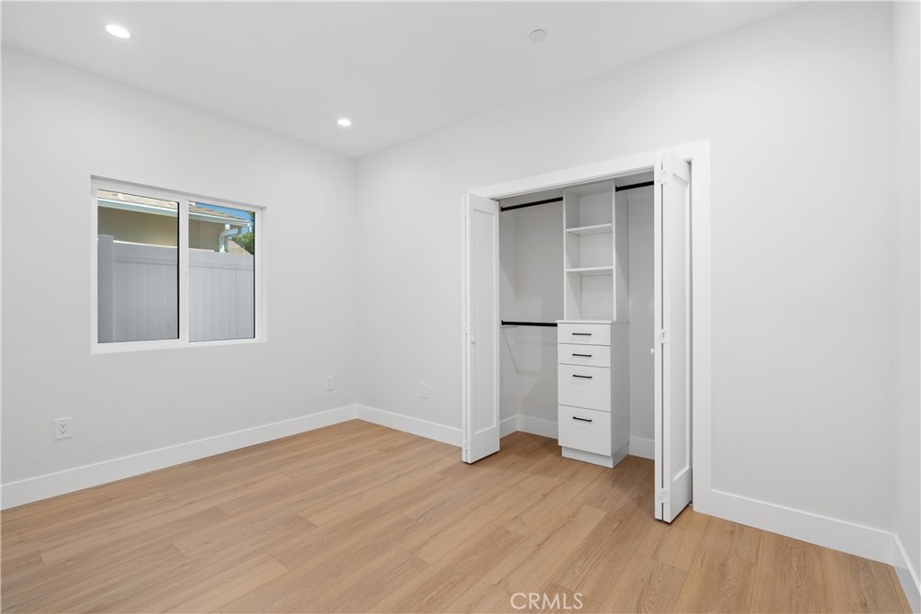Encino, California, 91316, United States, 4 Bedrooms Bedrooms, ,3 BathroomsBathrooms,Residential,For Sale,1906863
