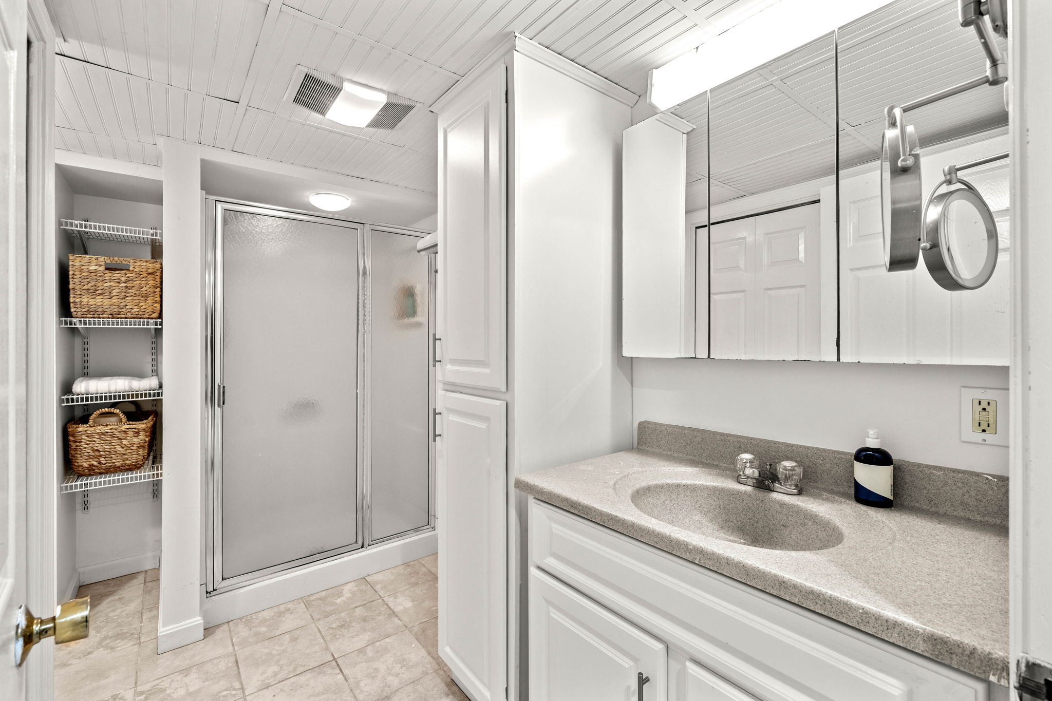  50 Holt Rd, Andover, MA, 01810 - 物件實景