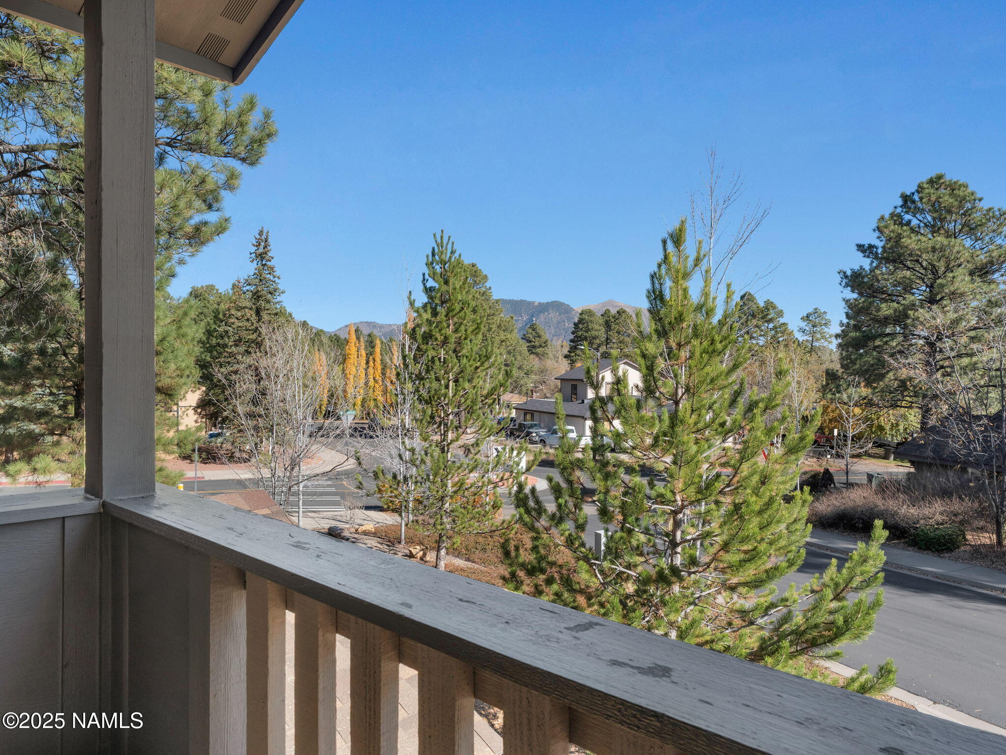 Flagstaff, Arizona, 86001, United States, 3 Bedrooms Bedrooms, ,3 BathroomsBathrooms,Residential,For Sale,1989174