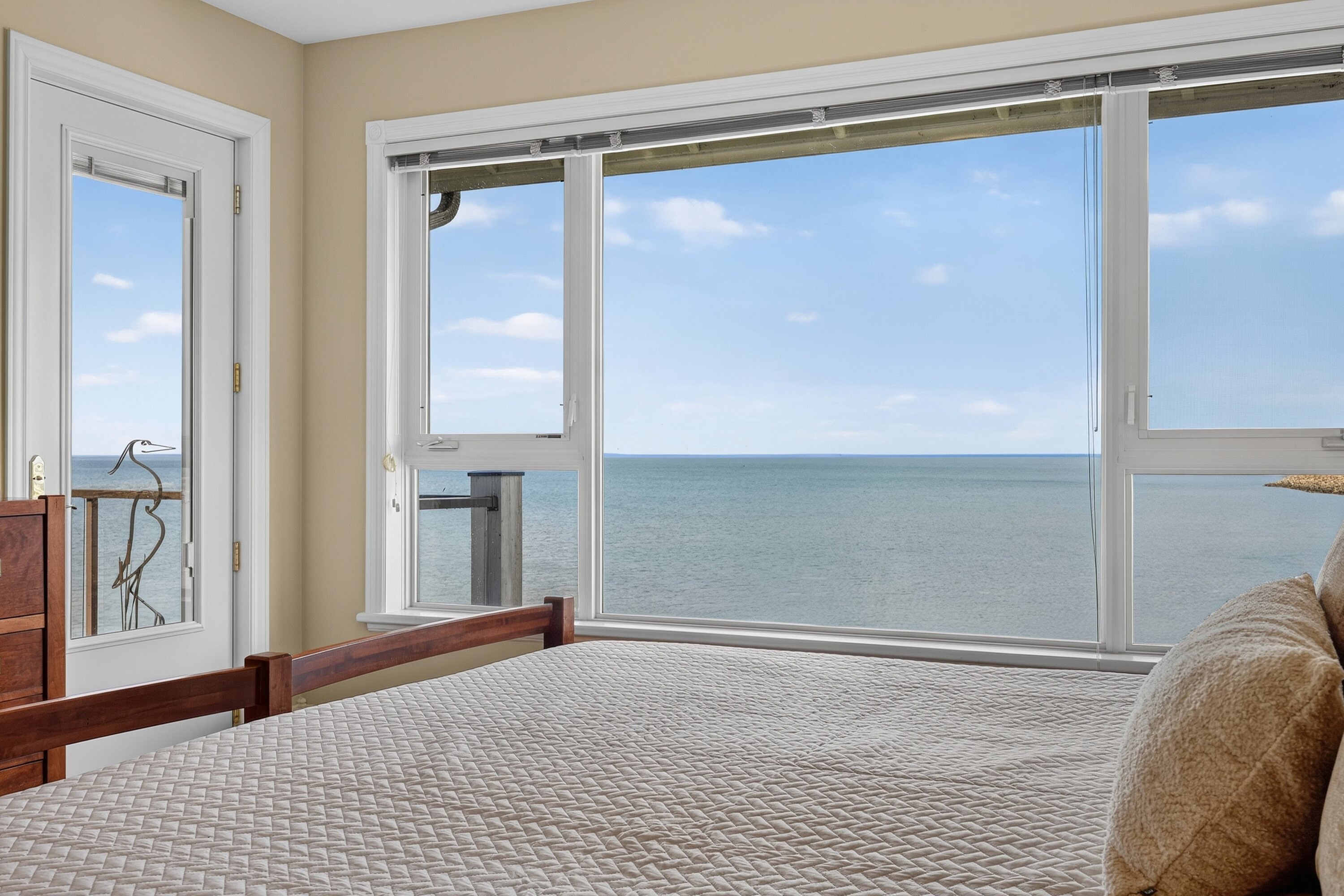  Unparalleled Waterfront Living - 物件實景