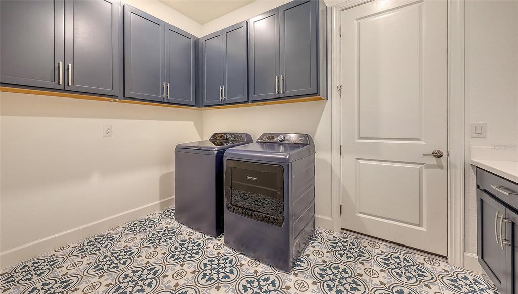 Palmetto, Florida, 34221, United States, 3 Bedrooms Bedrooms, ,3 BathroomsBathrooms,Residential,For Sale,1828169