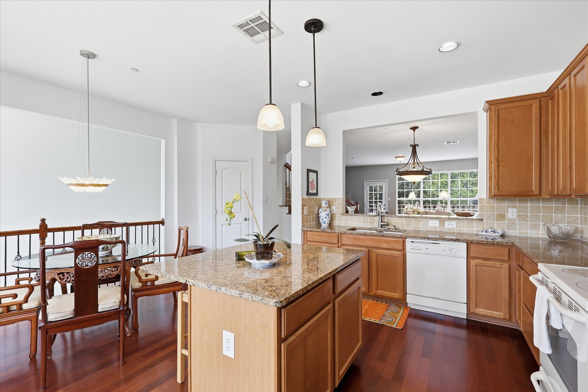 1404 Biltmore Lane, Irving, TX, 75063 - 物件實景