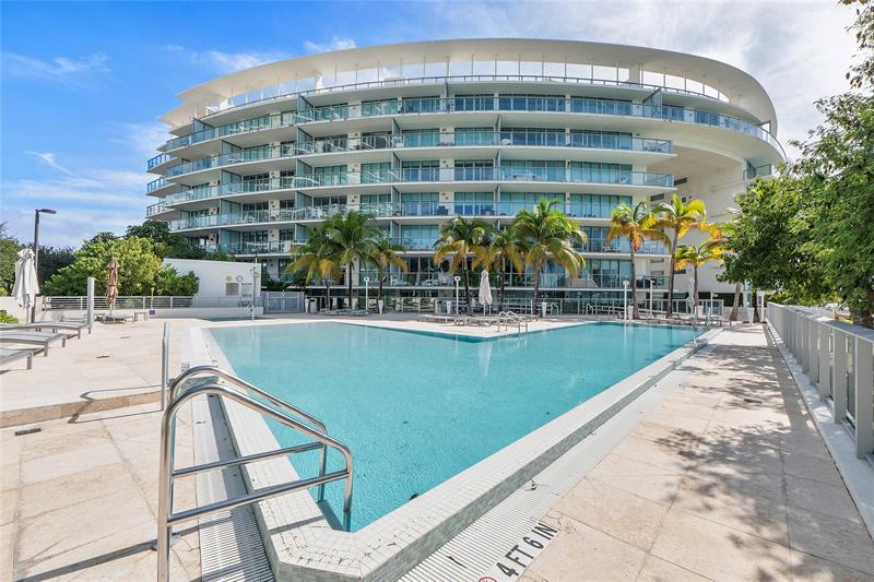 Miami Beach, Florida, 33141, United States, 2 Bedrooms Bedrooms, ,2 BathroomsBathrooms,Residential,For Sale,1990899