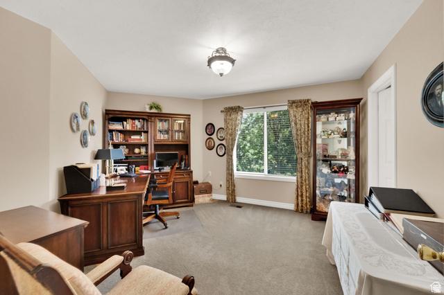 Sandy, Utah, 84093, United States, 5 Bedrooms Bedrooms, ,4 BathroomsBathrooms,Residential,For Sale,2049445