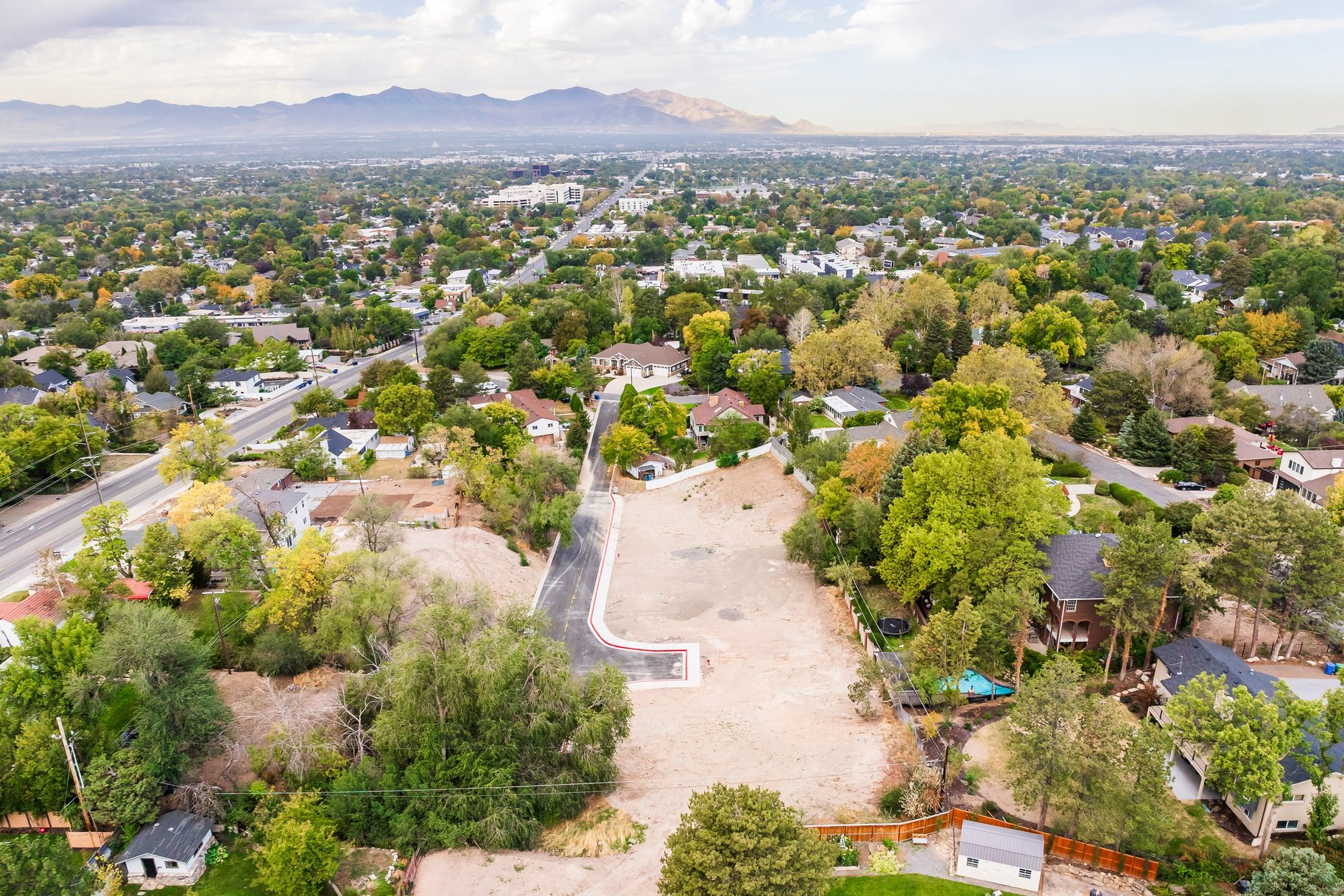  Build New in the Heart of Millcreek - 物件實景