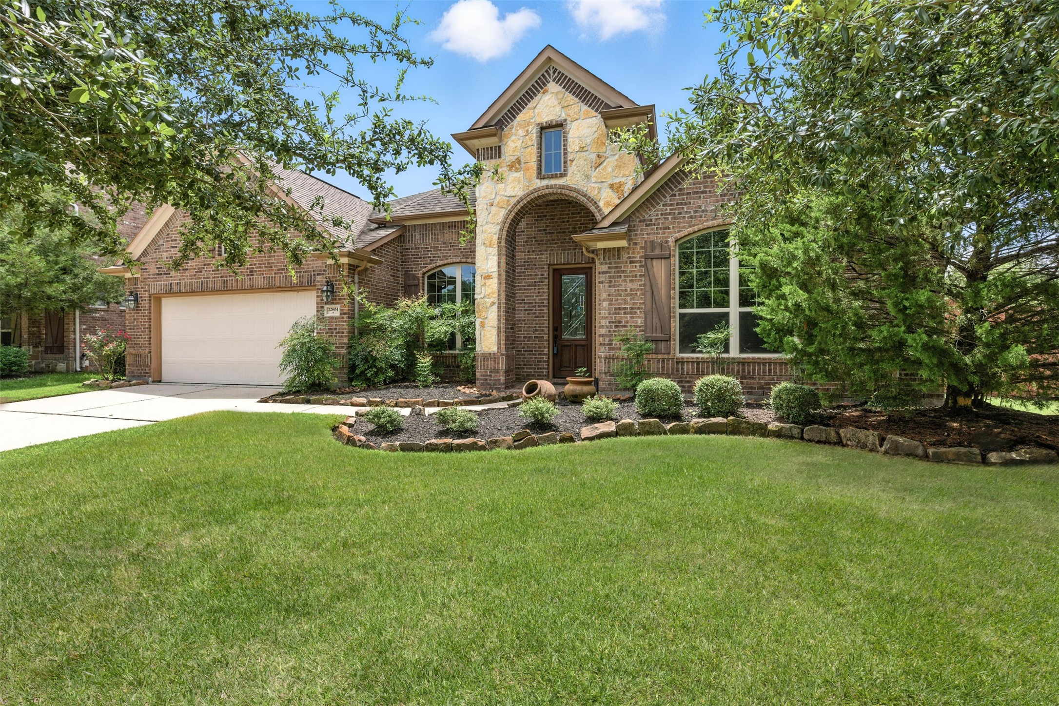 Kingwood, Texas, 77365, United States, 4 Bedrooms Bedrooms, ,5 BathroomsBathrooms,Residential,For Sale,1901470