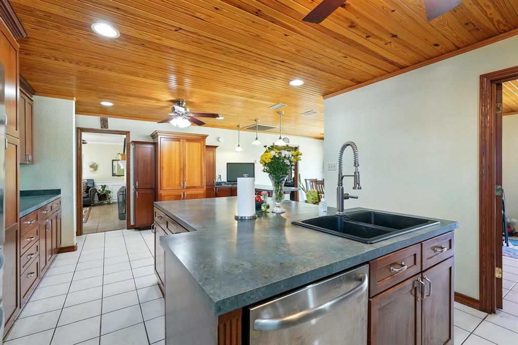 Abilene, Texas, 79606, United States, 5 Bedrooms Bedrooms, ,4 BathroomsBathrooms,Residential,For Sale,1846660