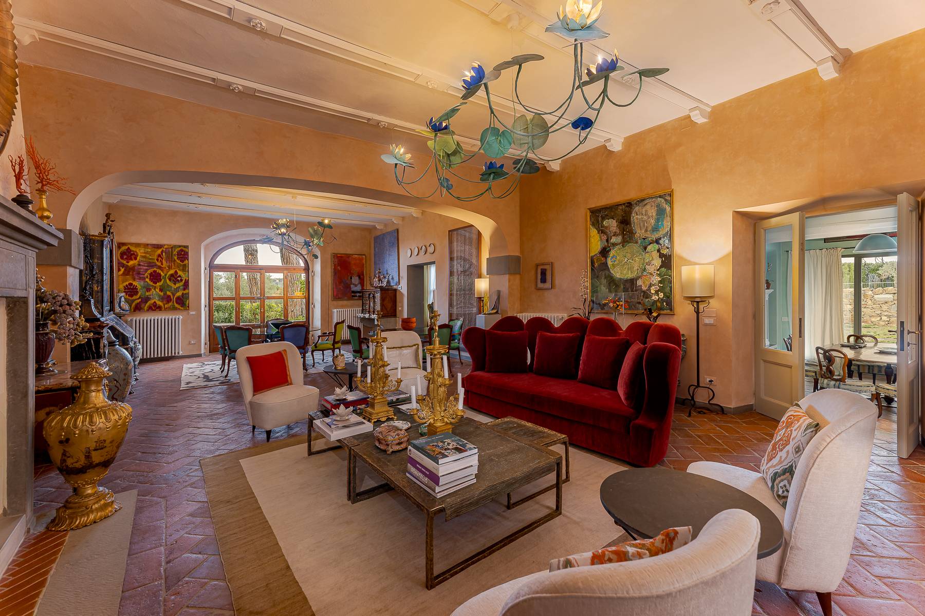  Masterfully renovated estate with 18 ha of land - 物件實景
