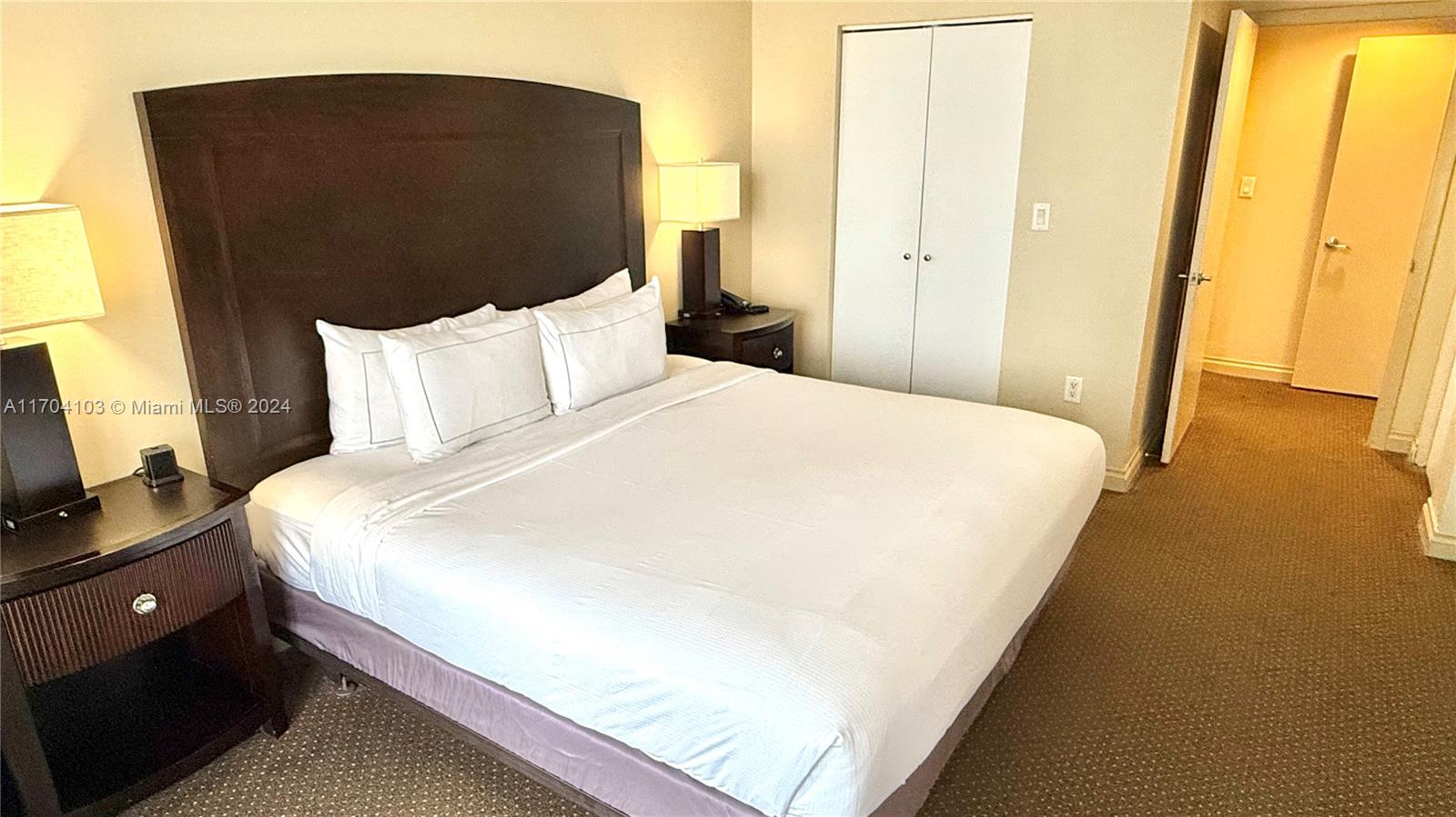 Sunny Isles Beach, Florida, 33160, United States, 1 Bedroom Bedrooms, ,1 BathroomBathrooms,Residential,For Sale,1761868