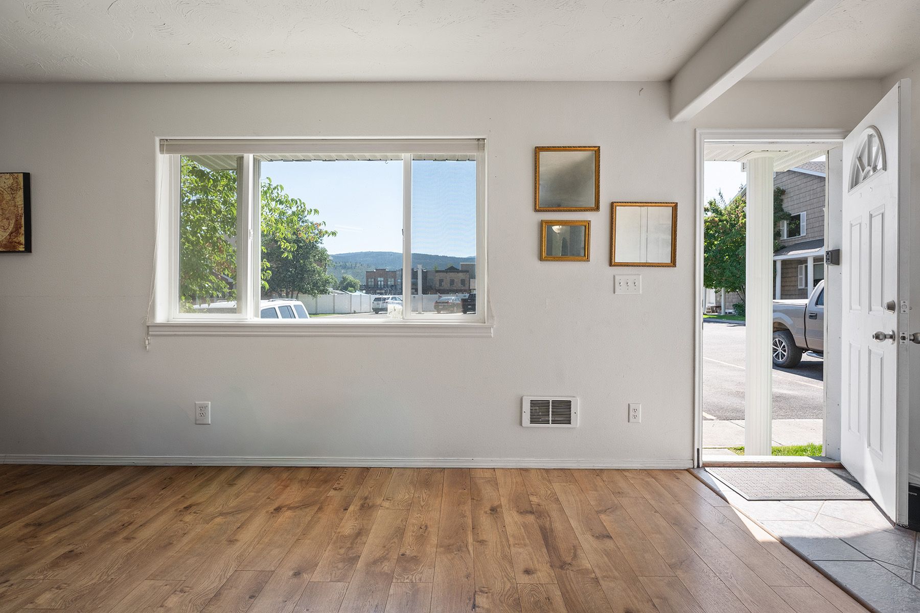  Applewood Grove Townhome - 物件實景