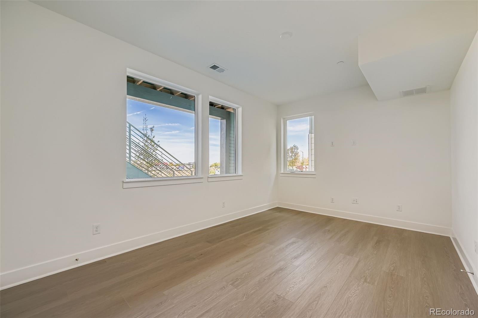 Erie, Colorado, 80516, United States, 3 Bedrooms Bedrooms, ,2 BathroomsBathrooms,Residential,For Sale,1991787