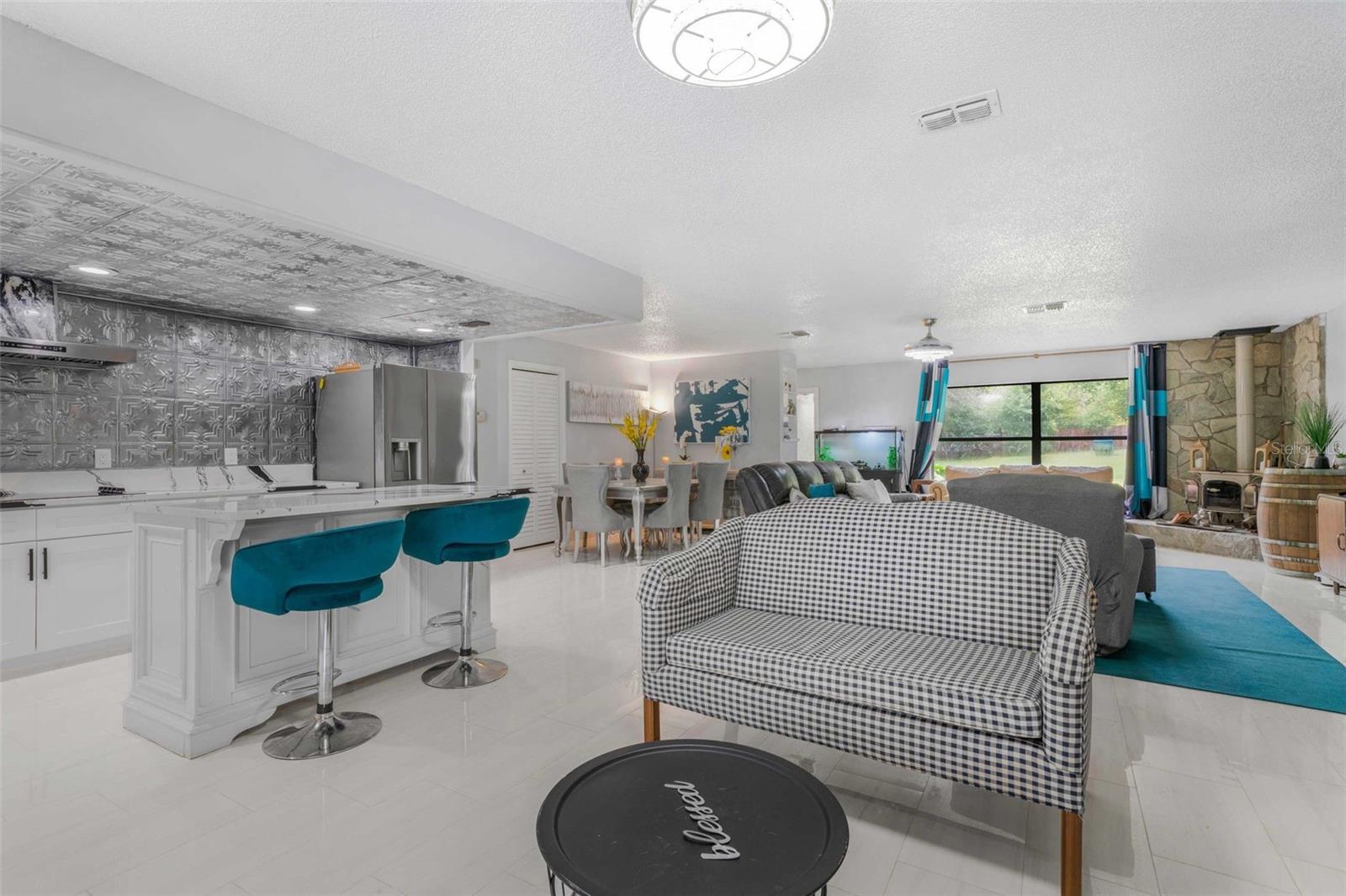 DUNNELLON, Florida, 34433, United States, 3 Bedrooms Bedrooms, ,2 BathroomsBathrooms,Residential,For Sale,1919933