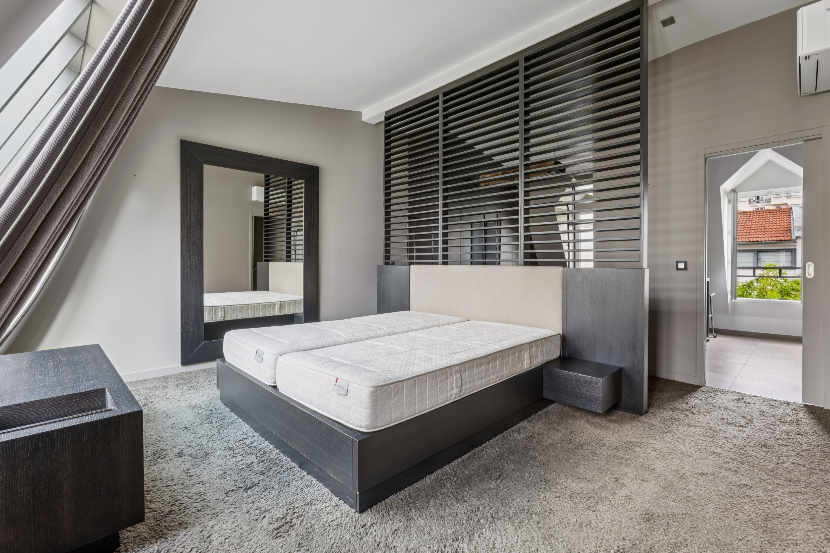  Charming 4 bedrooms house with garden - Paris 16th - 物件實景