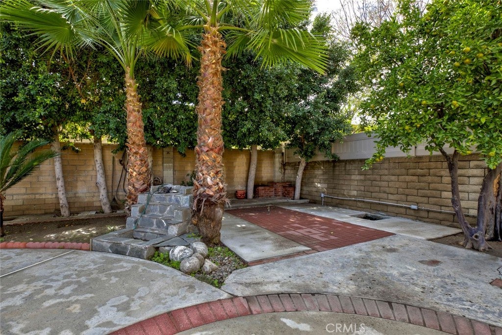 North Hills, California, 91343, United States, 4 Bedrooms Bedrooms, ,4 BathroomsBathrooms,Residential,For Sale,1997104