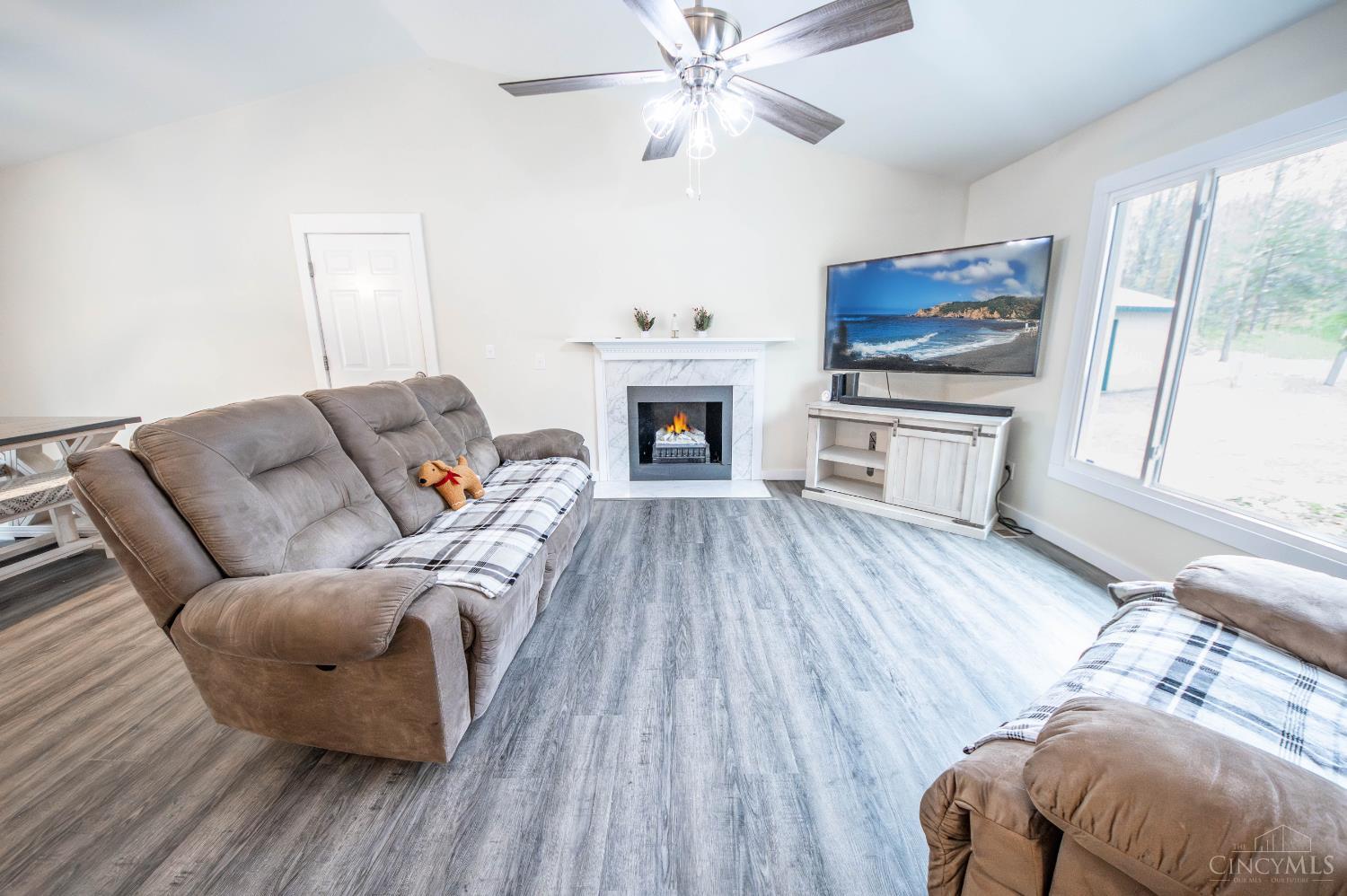 Goshen, Ohio, 45122, United States, 3 Bedrooms Bedrooms, ,3 BathroomsBathrooms,Residential,For Sale,1992165