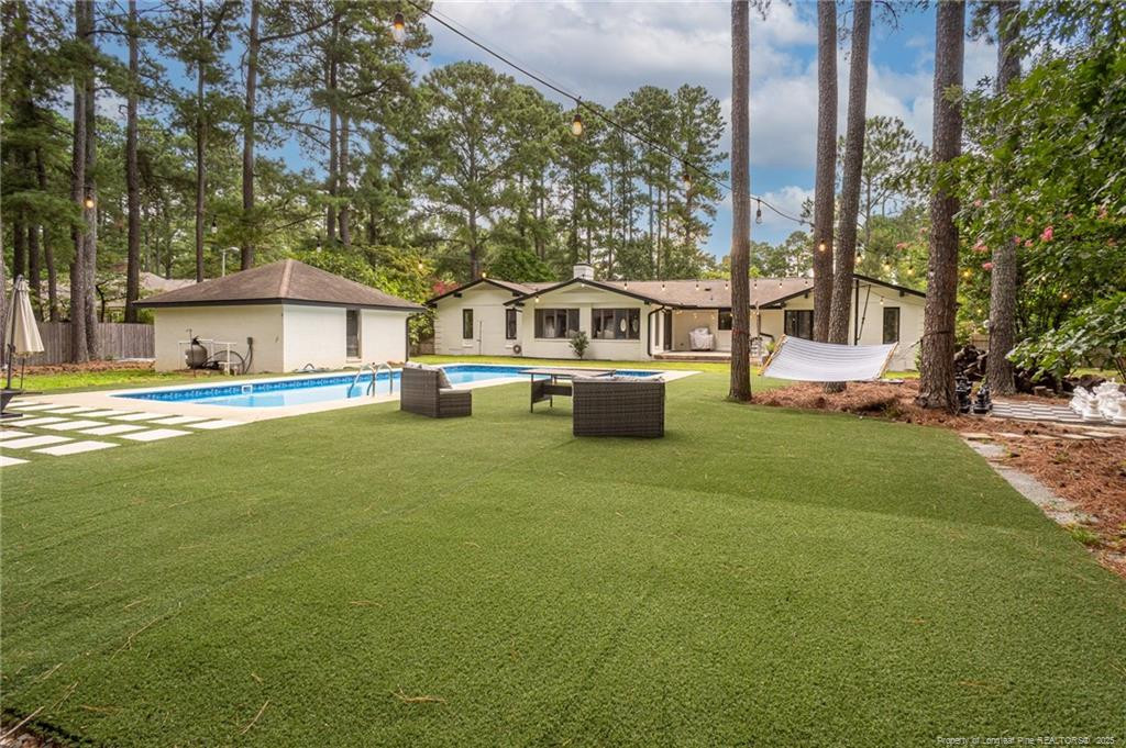 Fayetteville, North Carolina, 28303, United States, 4 Bedrooms Bedrooms, ,4 BathroomsBathrooms,Residential,For Sale,1906068