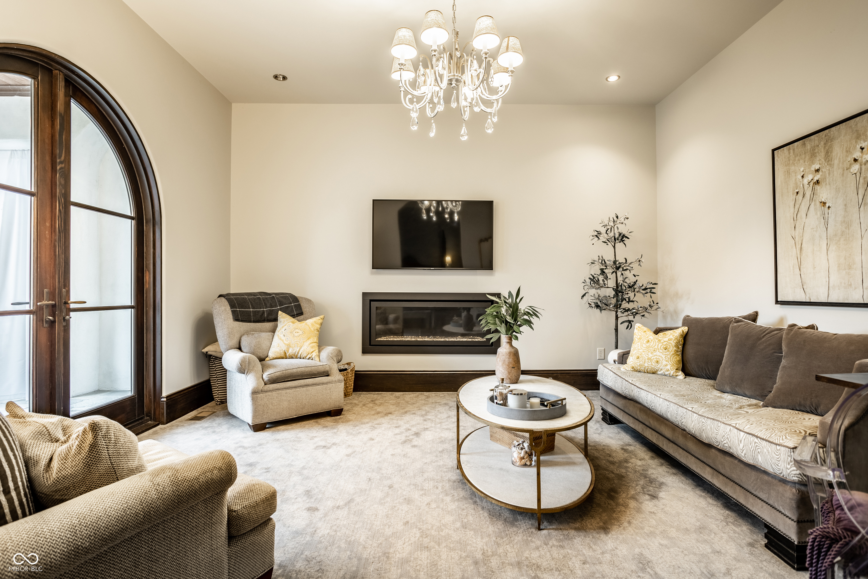 Zionsville, Indiana, 46077, United States, 5 Bedrooms Bedrooms, ,9 BathroomsBathrooms,Residential,For Sale,2012395