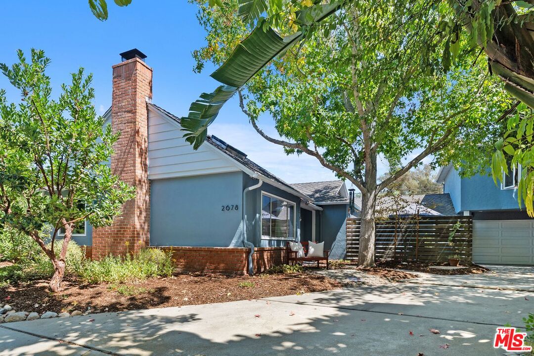 Los Angeles, California, 90064, United States, 3 Bedrooms Bedrooms, ,4 BathroomsBathrooms,Residential,For Sale,1940581