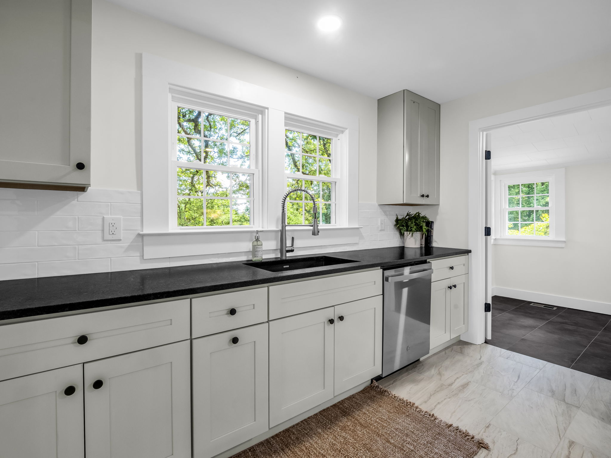 Tryon, North Carolina, 28782, United States, 3 Bedrooms Bedrooms, ,2 BathroomsBathrooms,Residential,For Sale,1927809