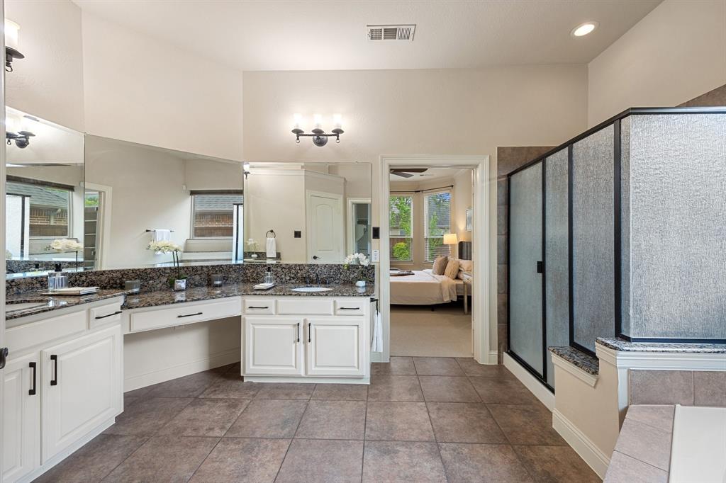 McKinney, Texas, 75070, United States, 5 Bedrooms Bedrooms, ,4 BathroomsBathrooms,Residential,For Sale,1944817