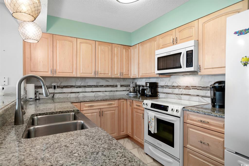 North Myrtle Beach, South Carolina, 29585, United States, 4 Bedrooms Bedrooms, ,3 BathroomsBathrooms,Residential,For Sale,1937030
