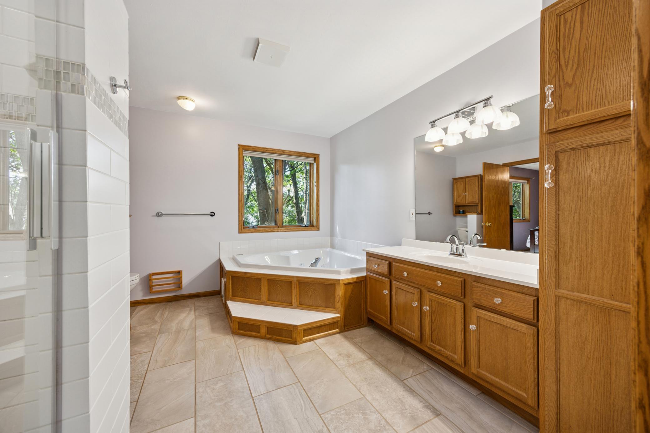 Hudson, Wisconsin, 54016, United States, 5 Bedrooms Bedrooms, ,3 BathroomsBathrooms,Residential,For Sale,1983849