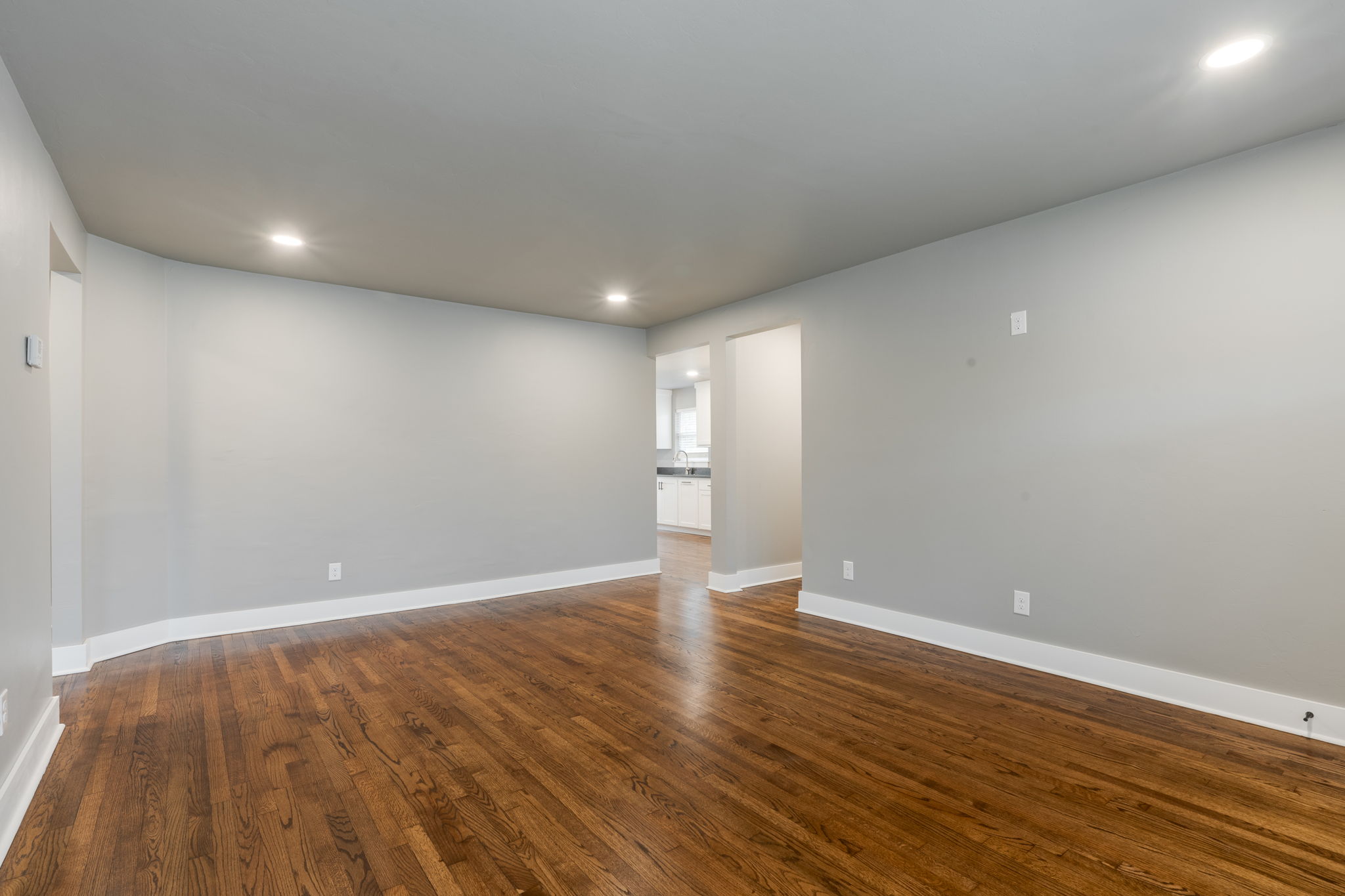  2000 Andover Court, The Village, OK 73120 - 物件實景