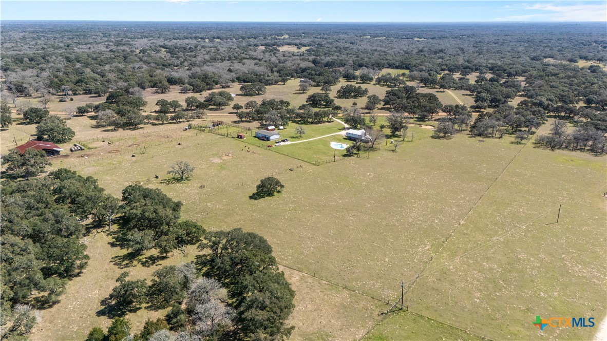 Hallettsville, Texas, 77964, United States, 4 Bedrooms Bedrooms, ,2 BathroomsBathrooms,Residential,For Sale,1848225