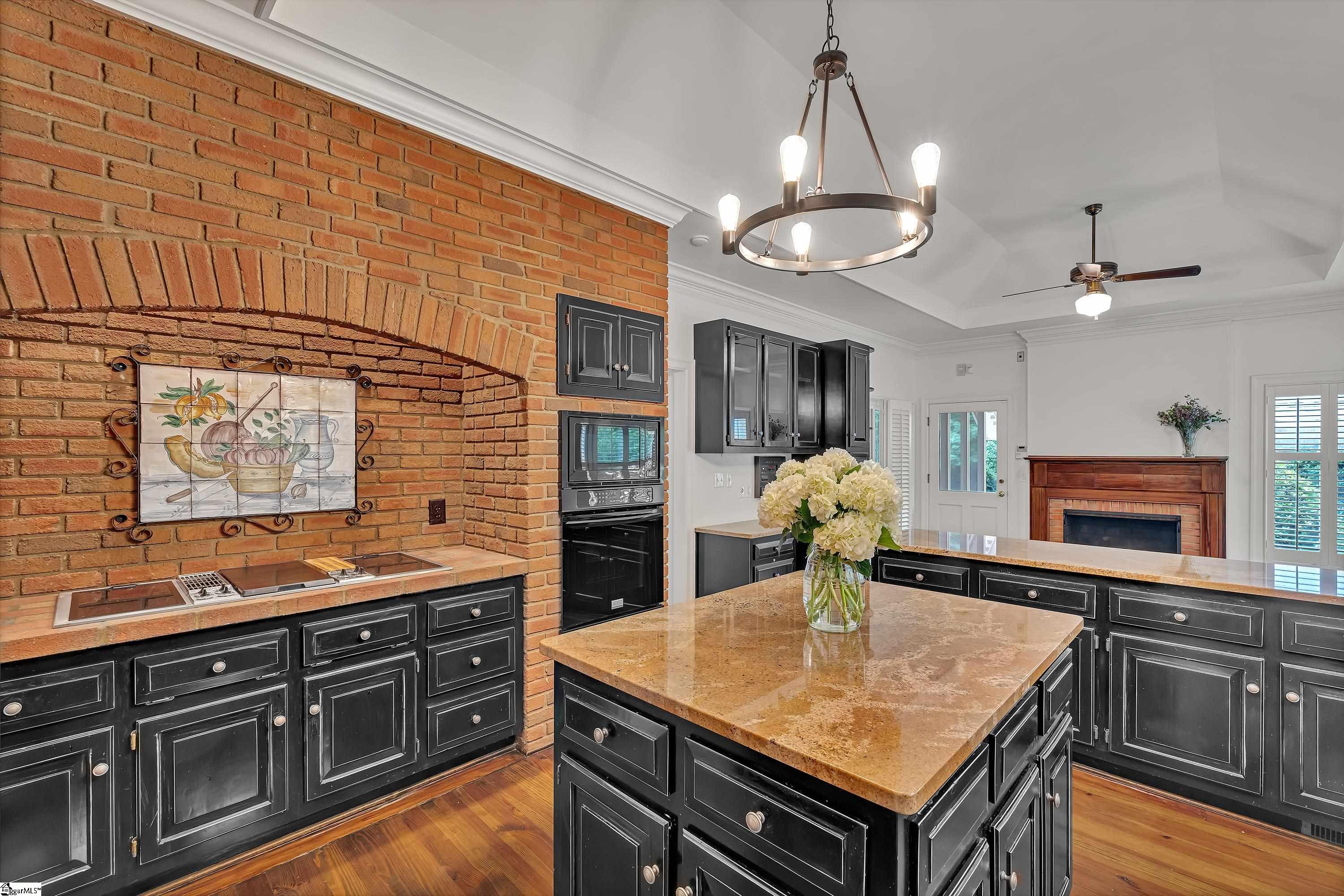 Greenville, South Carolina, 29607, United States, 6 Bedrooms Bedrooms, ,5 BathroomsBathrooms,Residential,For Sale,1901352