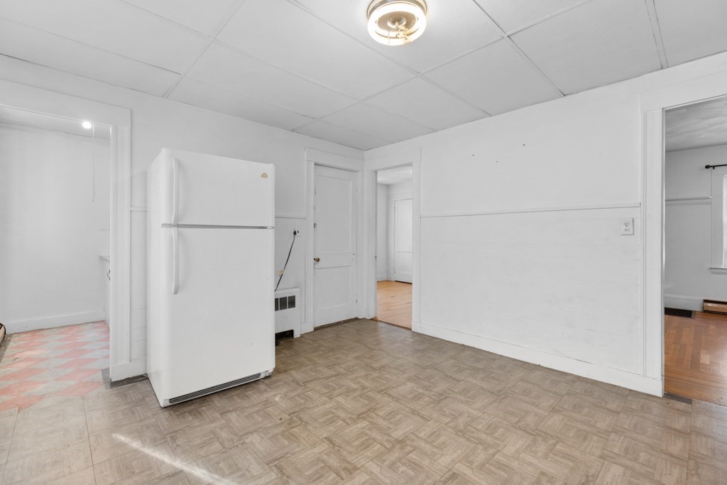 Quincy, Massachusetts, 02170, United States, 4 Bedrooms Bedrooms, ,2 BathroomsBathrooms,Residential,For Sale,1942213