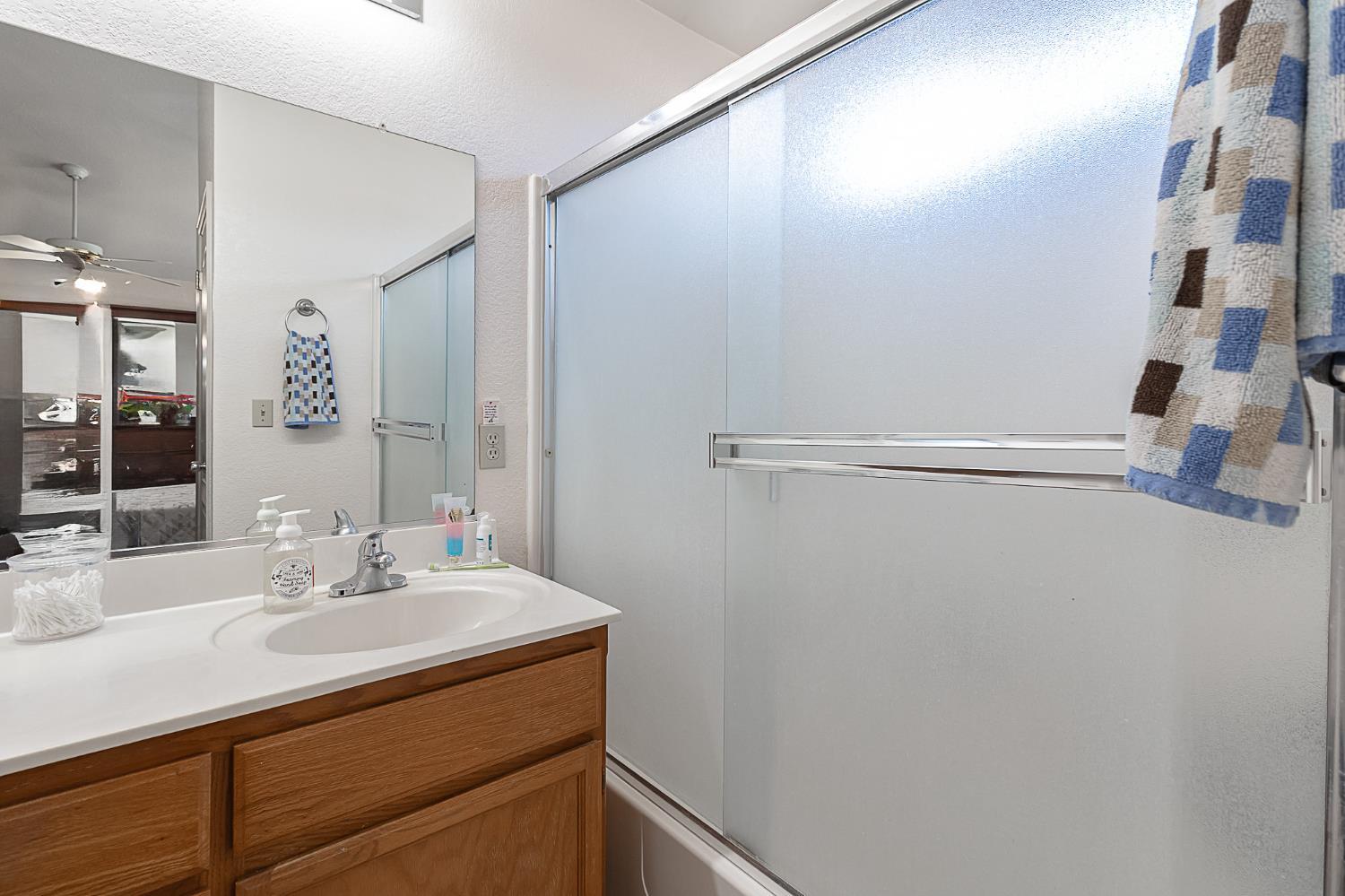 Salida, California, 95368, United States, 4 Bedrooms Bedrooms, ,3 BathroomsBathrooms,Residential,For Sale,1975625