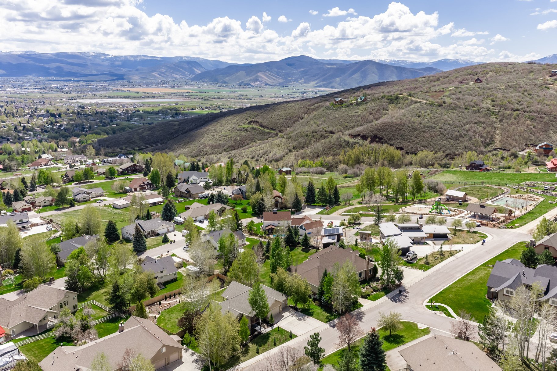  5 Bedroom Home in Midway with Valley Views - 物件實景