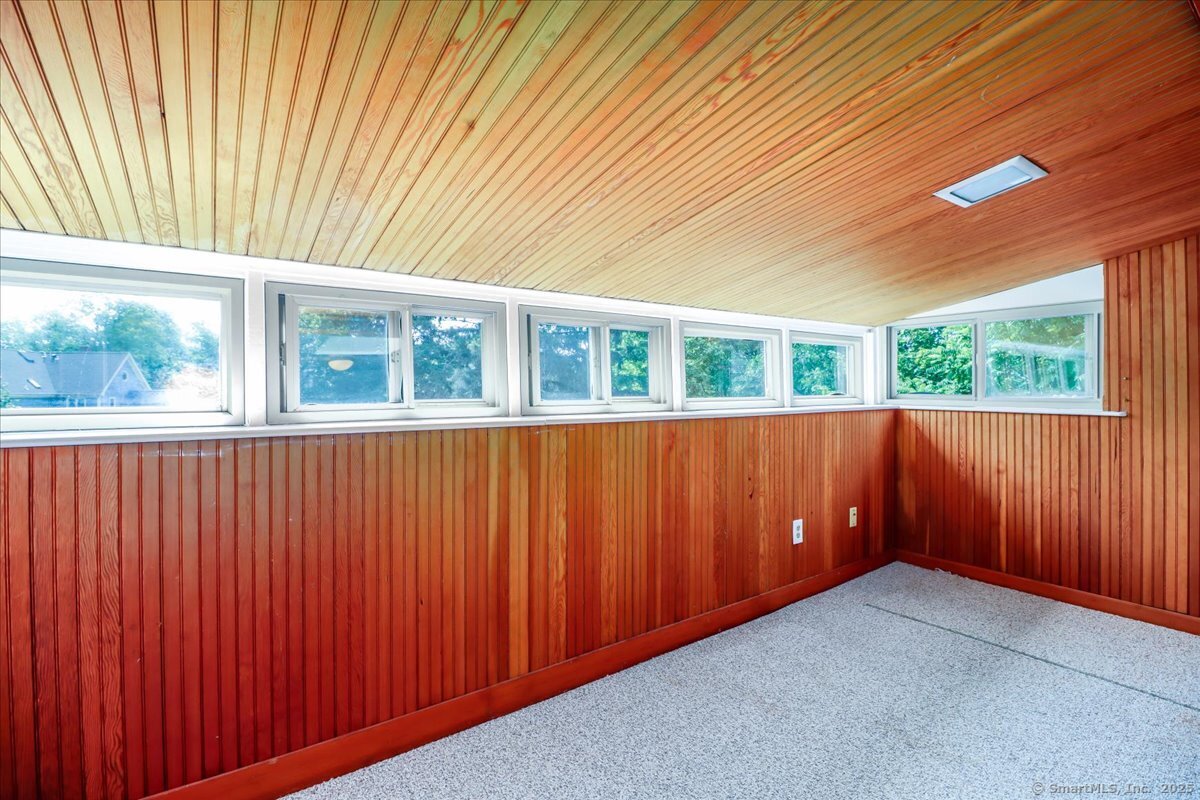 North Haven, Connecticut, 06473, United States, 4 Bedrooms Bedrooms, ,3 BathroomsBathrooms,Residential,For Sale,1940300