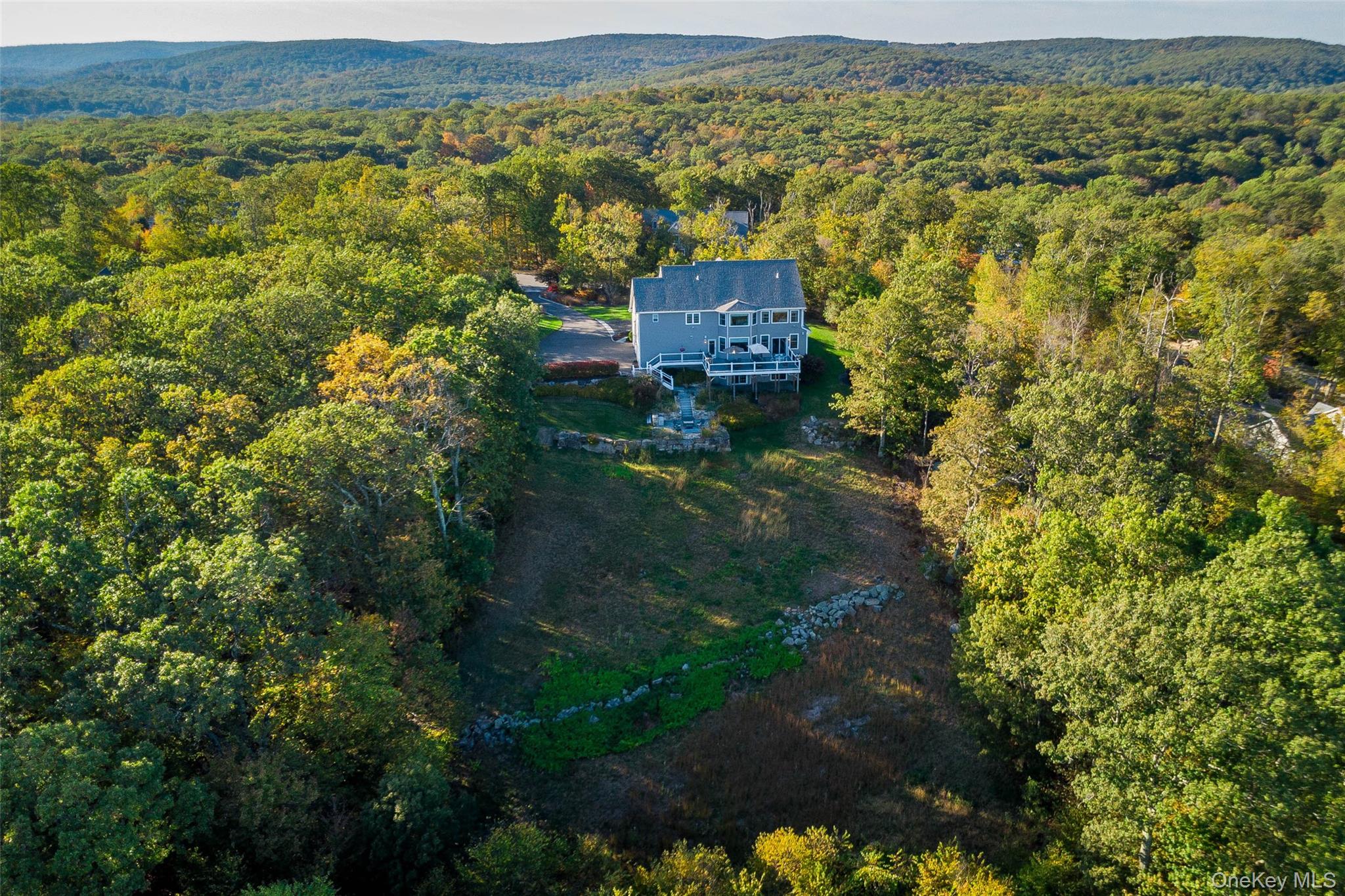 Call Listing Agent, Connecticut, 06812, United States, 5 Bedrooms Bedrooms, ,6 BathroomsBathrooms,Residential,For Sale,1991031