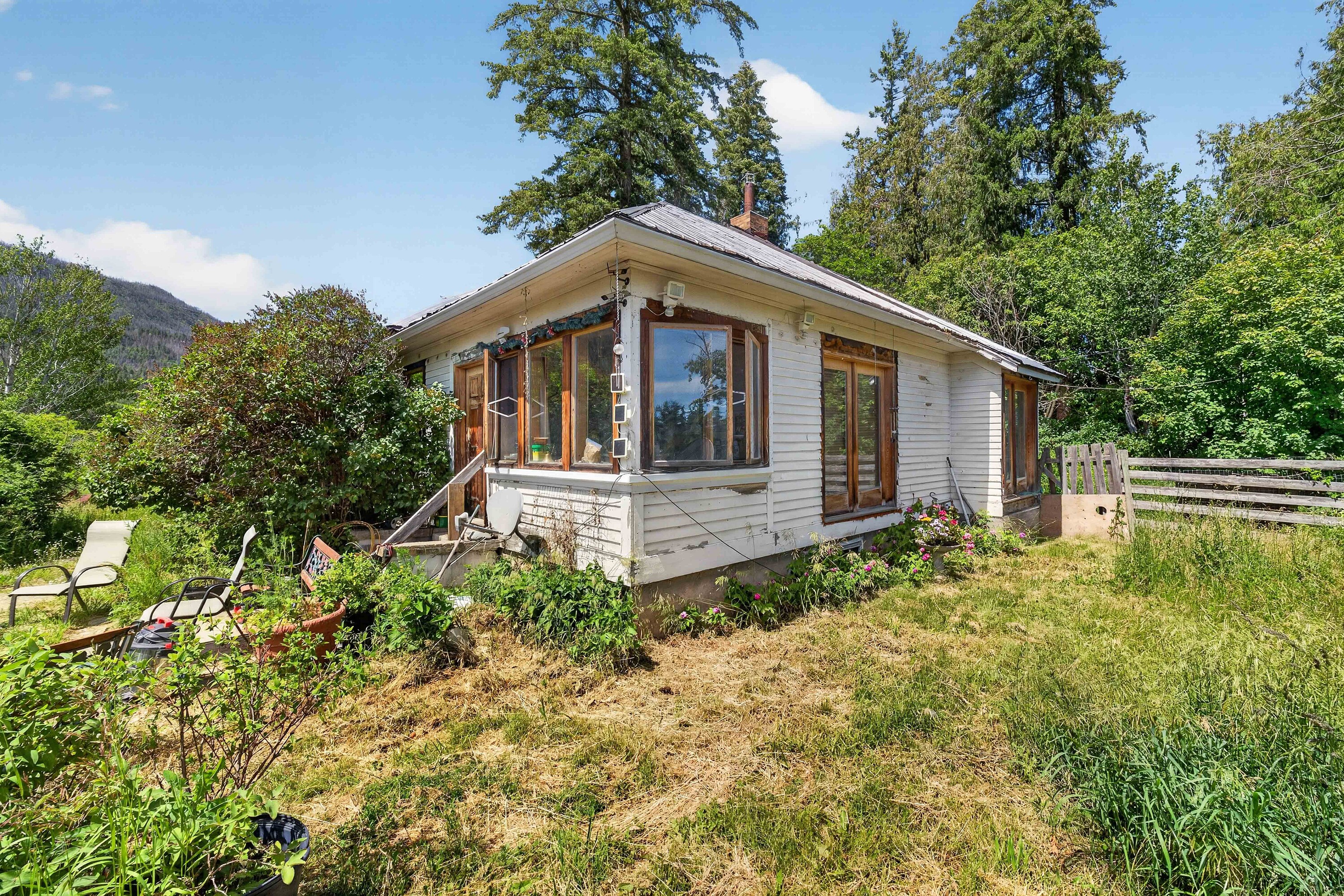  158 Acre Lakeview Homestead - 物件實景