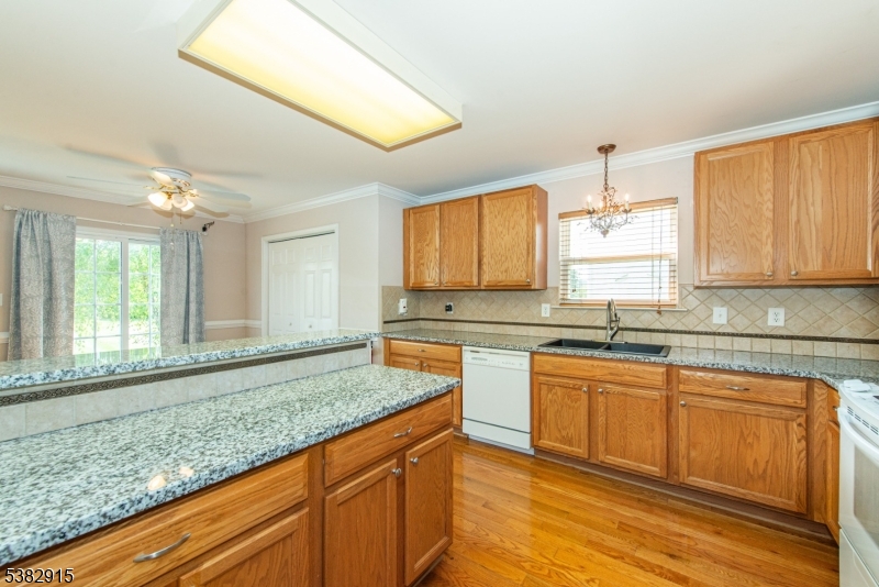 Washington Boro, New Jersey, 07882, United States, 4 Bedrooms Bedrooms, ,3 BathroomsBathrooms,Residential,For Sale,1947065