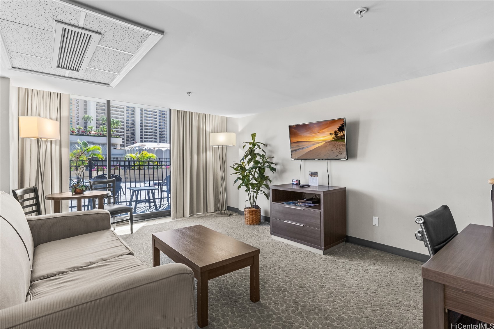 Honolulu, Hawaii, 96815, United States, ,1 BathroomBathrooms,Residential,For Sale,2003284