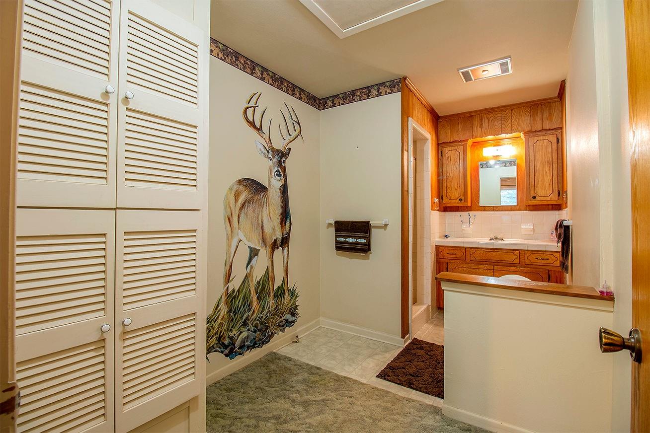 Grand Saline, Texas, 75140, United States, 4 Bedrooms Bedrooms, ,2 BathroomsBathrooms,Residential,For Sale,1857239