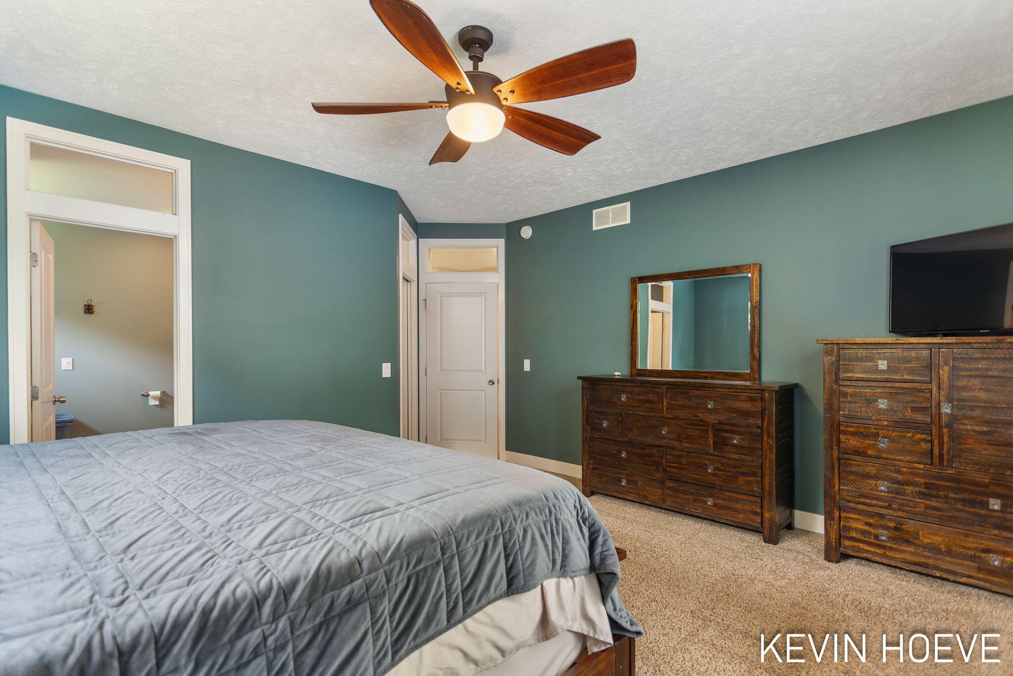 West Olive, Michigan, 49460, United States, 5 Bedrooms Bedrooms, ,4 BathroomsBathrooms,Residential,For Sale,1910960