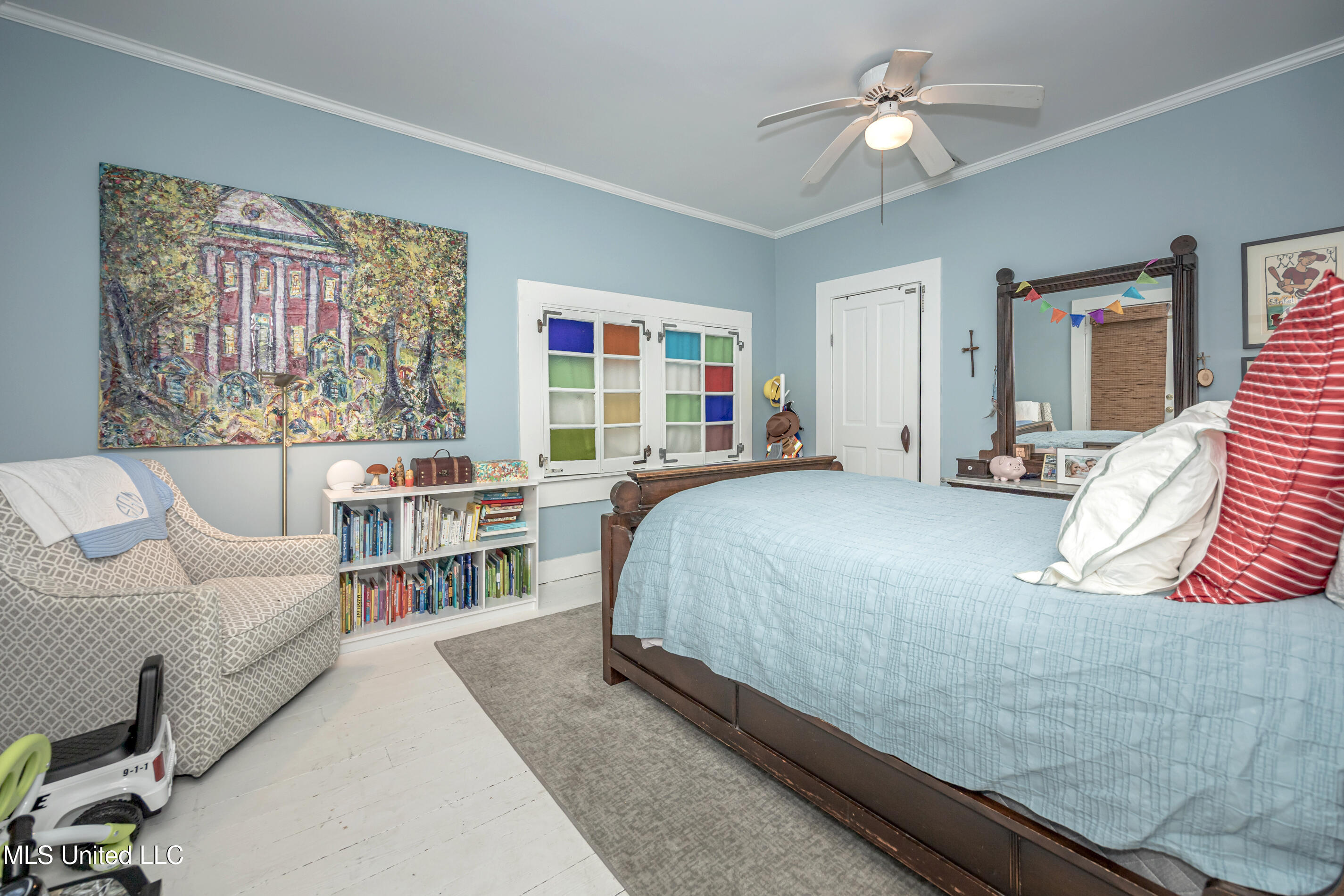 Ocean Springs, Mississippi, 39564, United States, 3 Bedrooms Bedrooms, ,2 BathroomsBathrooms,Residential,For Sale,1987573