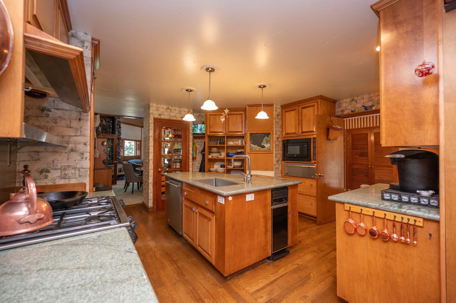 Camino, California, 95709, United States, 3 Bedrooms Bedrooms, ,4 BathroomsBathrooms,Residential,For Sale,1893476