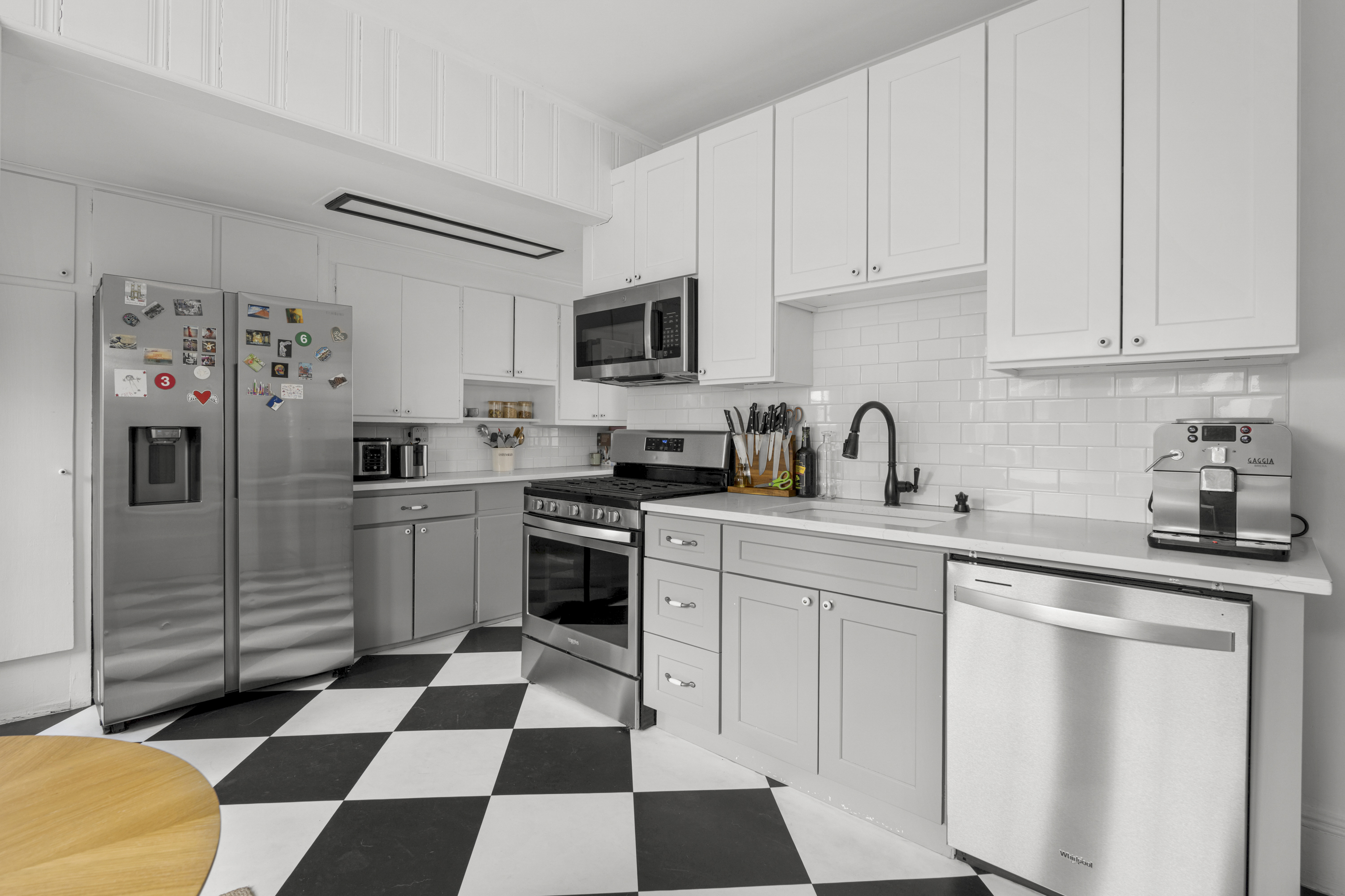  Charming Larchmont Village Colonial - 物件實景