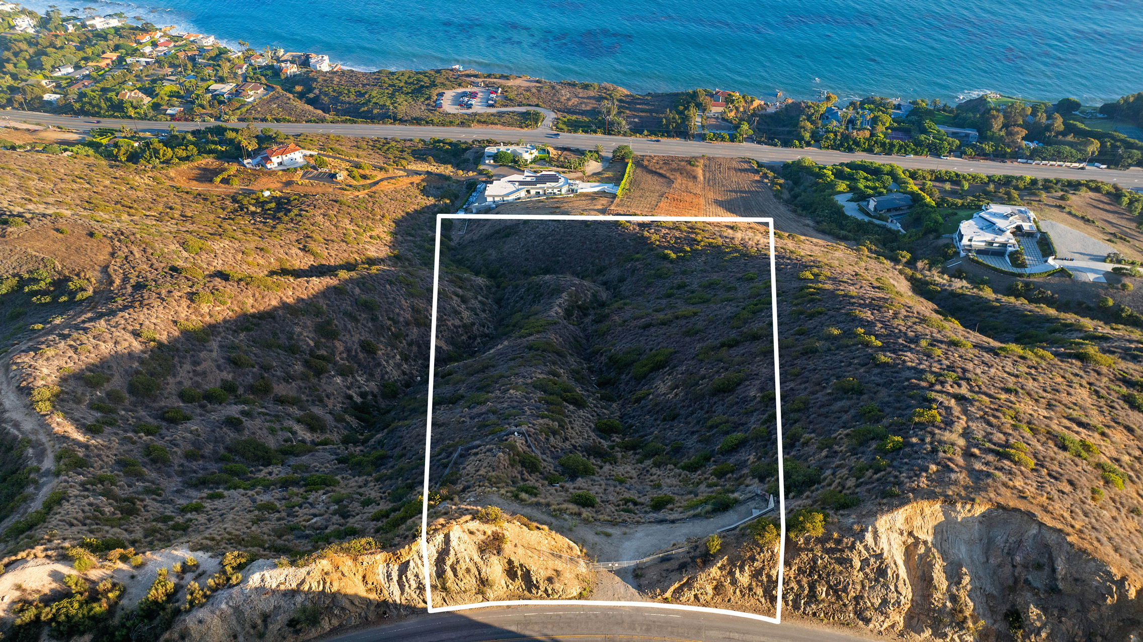  4140 Encinal Canyon Rd - 物件實景