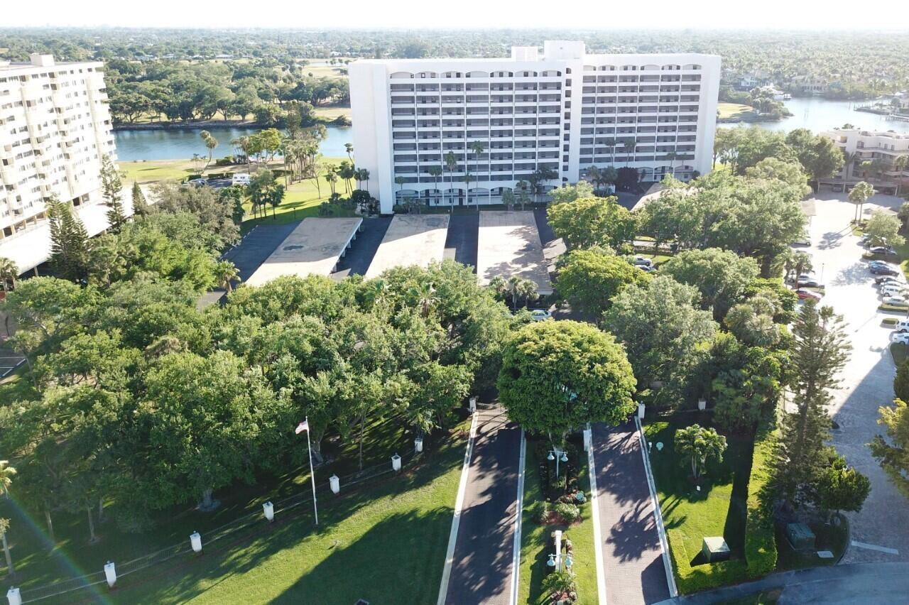 North Palm Beach, Florida, 33408, United States, 2 Bedrooms Bedrooms, ,2 BathroomsBathrooms,Residential,For Sale,1940741