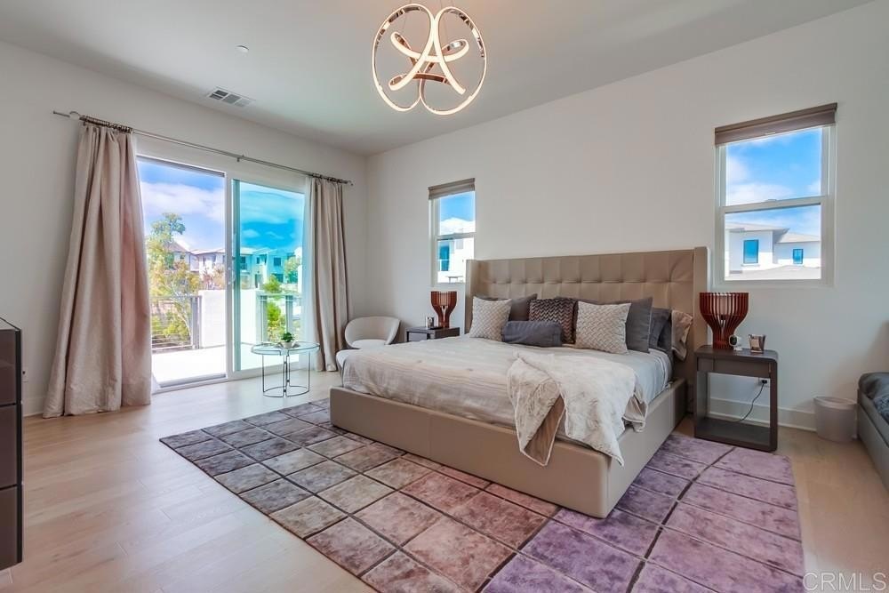 San Diego, California, 92130, United States, 5 Bedrooms Bedrooms, ,5 BathroomsBathrooms,Residential,For Sale,1905990