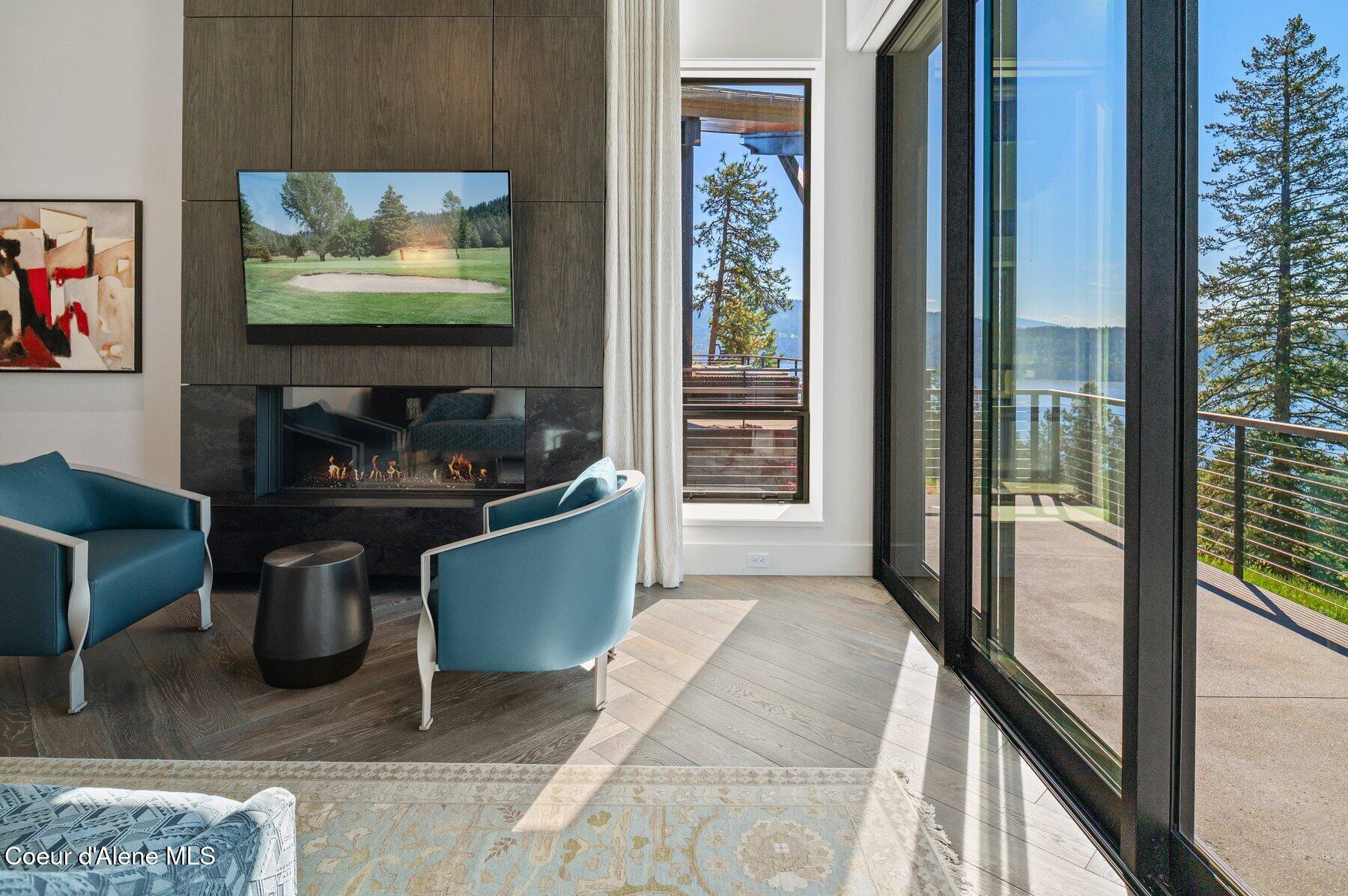 Coeur D'alene, Idaho, 83814, United States, 3 Bedrooms Bedrooms, ,2 BathroomsBathrooms,Residential,For Sale,1926176