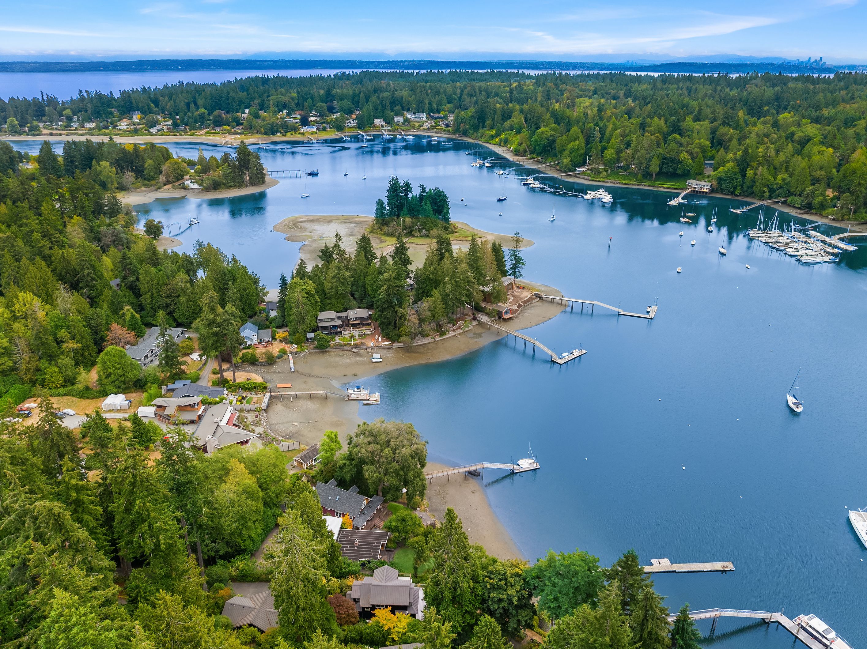  15122 & 15128 NE Anna Vera Lane, Bainbridge Island, WA 98110 - 物件實景