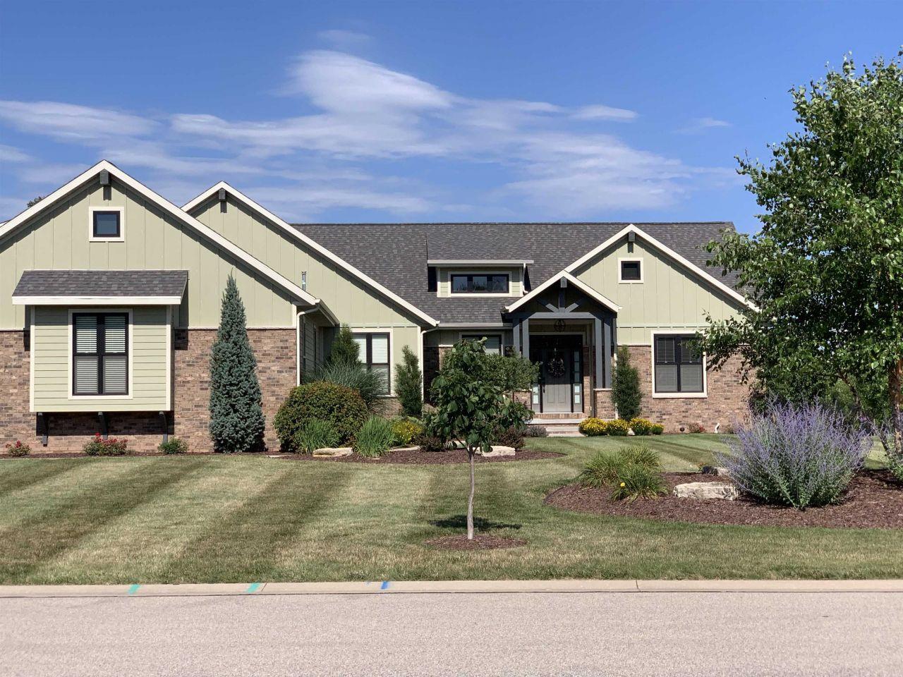 GREENVILLE, Wisconsin, 54942, United States, 4 Bedrooms Bedrooms, ,4 BathroomsBathrooms,Residential,For Sale,1779094